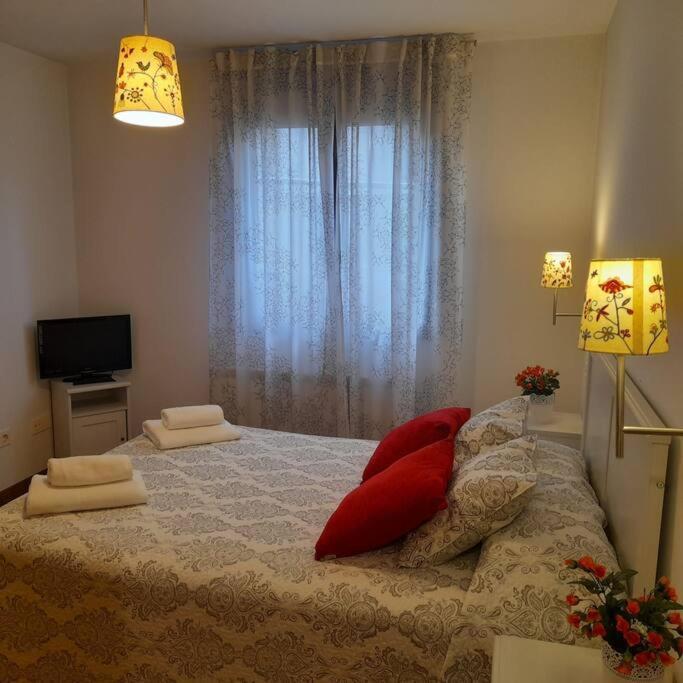 Precioso Apartamento A Pie De Montanas Y Playas Carreña Exterior foto